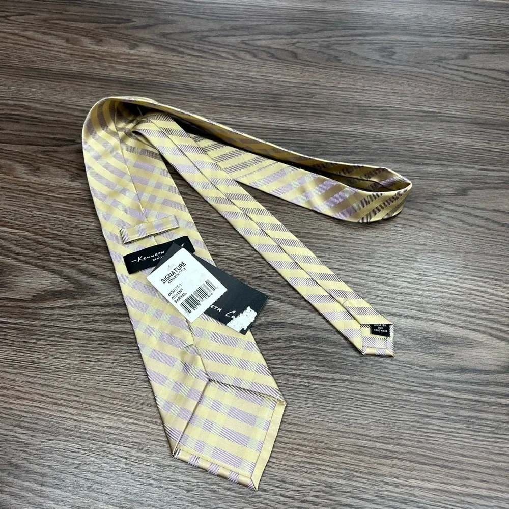 Kenneth Cole NWT Yellow & Lavender Plaid Silk Tie - Picture 2 of 5